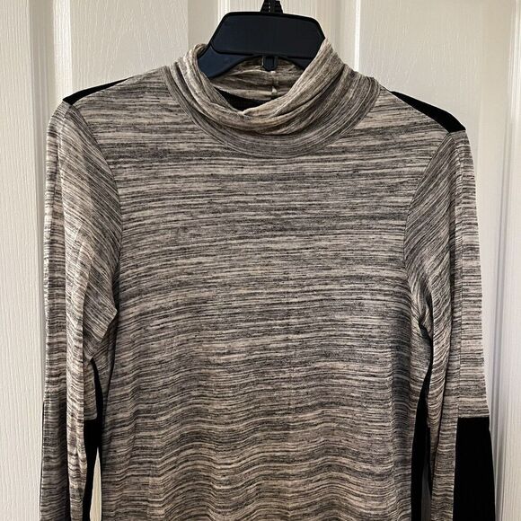 Twelfth Street By Cynthia Vincent Long Sleeve Turtleneck Top Women's Size Large - Picture 2 of 16